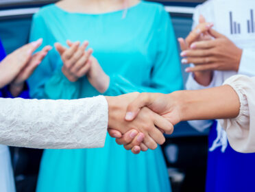 Punonjësit indianë në Shqipëri